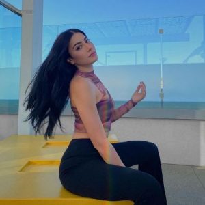 Sara Hesri Wiki, Bio, Age, Height, Career, Net Worth, Boyfriend