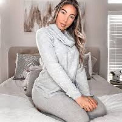 Ashley Brooke height