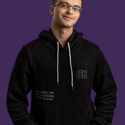 Nick Eh 30's