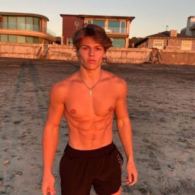 Sam Dezz
