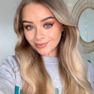 Sophdoesnails Wiki, Age, Bio, Weight, Height, Relationship, Career, Net worth & Facts - Life Ramp Up