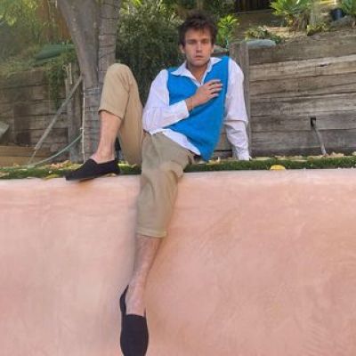 Brandon Flynn Wiki, Age, Bio, Weight, Height, Relationship, Career, Net