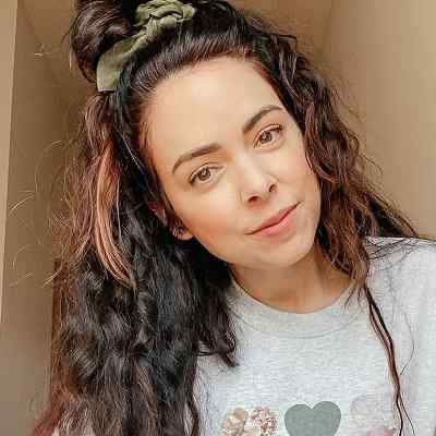 Nikki Phillippi
