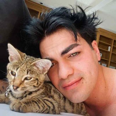 Thomas Petrou