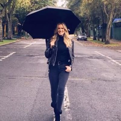 Rebecca de Alba