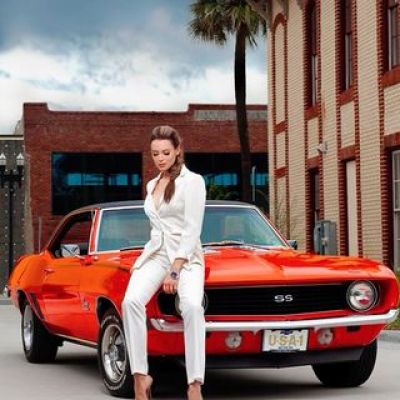 Yoanna House