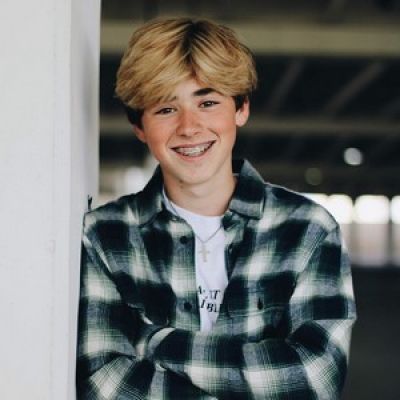 Andrew Harris