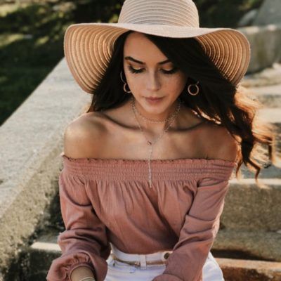 Zoe Roe Wiki, Age, Bio, Height, Boyfriend, Career, and Net Worth