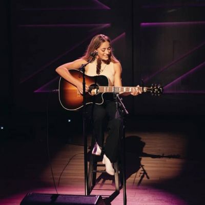Brynn Cartelli