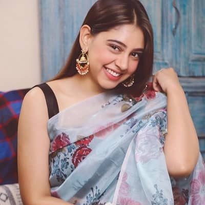 Niti Taylor