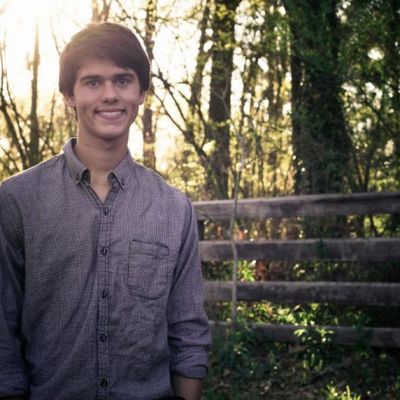 John Luke Robertson Wiki, Age, Bio, Height, Wife, Career, and Net Worth