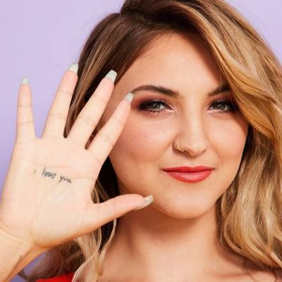 Julia Michaels