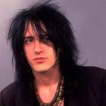 Izzy Stradlin Wiki, Age, Bio, Height, Wife, Career, and Net Worth