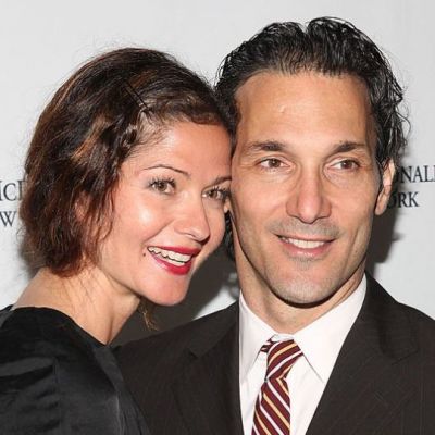  Jill Hennessy 