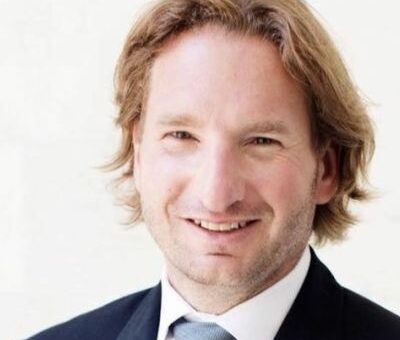 Dean Phillips