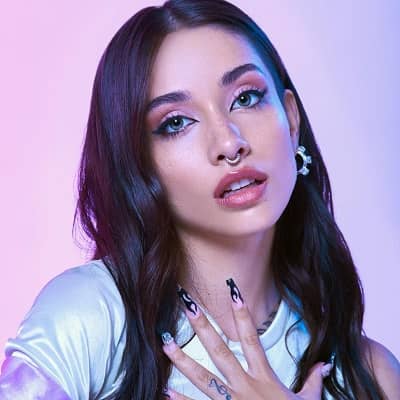 Maria Becerra Wiki, Age, Bio, Height, Boyfriend, Career, and Salary