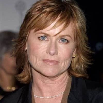 Amy Mdigan