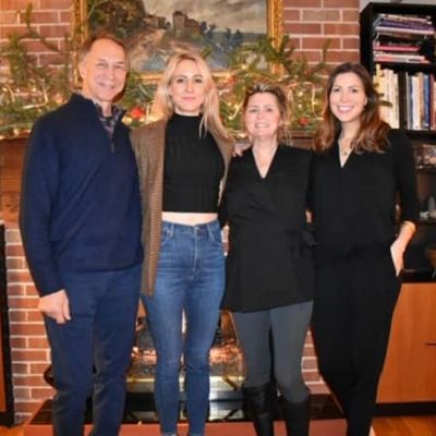 Lauren Glaser Wiki, Age, Bio, Height, Boyfriend, Career, and Salary