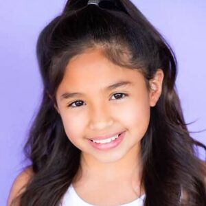 Julianna Gamiz Wiki, Age, Bio, Height, Boyfriend, Career, Salary