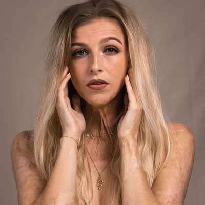 Julie Bourges
