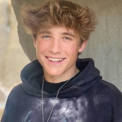 Ollie Muhl Wiki, Age, Bio, Height, Girlfriend, Career, and Net Worth