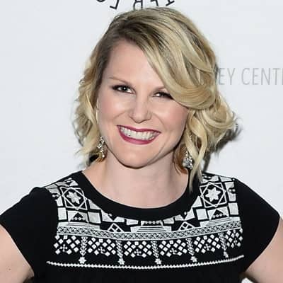Jennifer Robertson