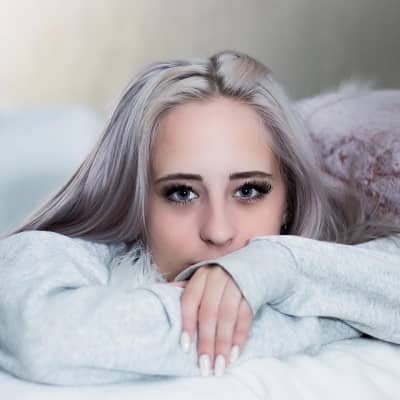 Jezelle Catherine Wiki, Age, Bio, Height, Boyfriend, Career, Salary