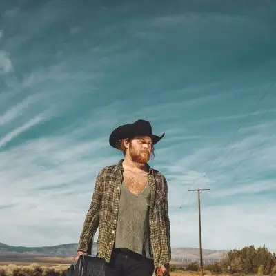 Danny Worsnop Wiki, Age, Bio, Height, Girlfriend, Career, Salary