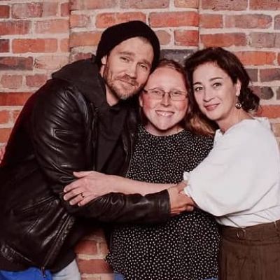 Moira Kelly Wiki, Age, Bio, Height, Husband, Career, and Net Worth