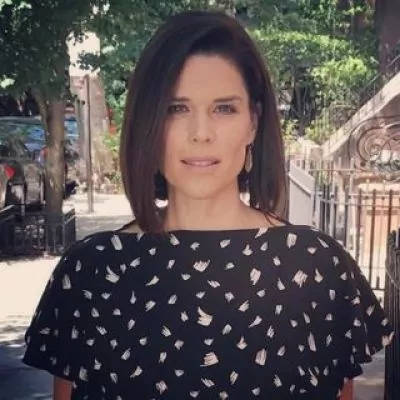 Neve Campbell