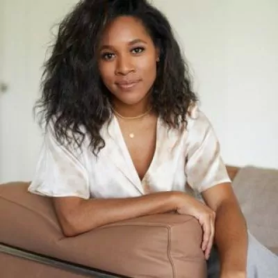 Nina Earl