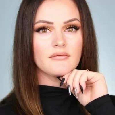 Bonnie Hoellein