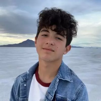 Cameron Canete