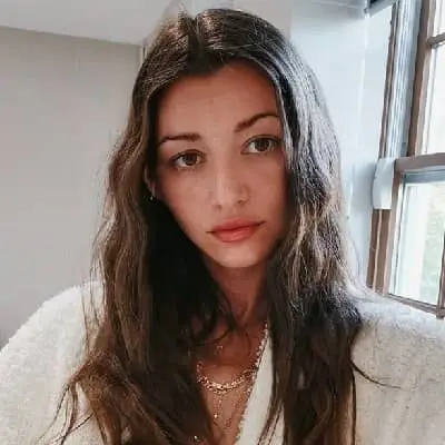 Eleanor Calder