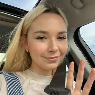 Lydia Night