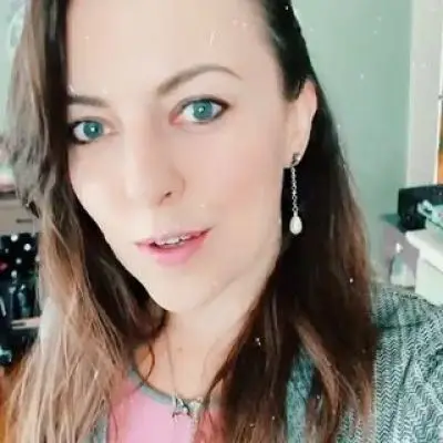 Olga Kay
