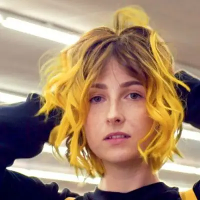 Tessa Violet
