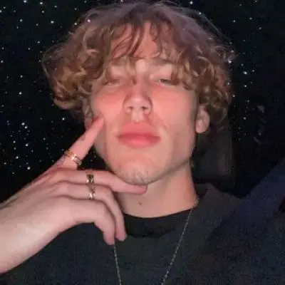 Vinnie Hacker
