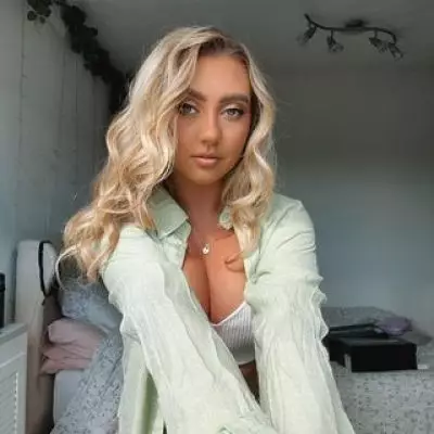 Jasmine Clough