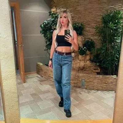 Mikhaila Peterson