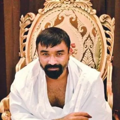 Ajaz Khan