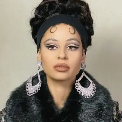 Alexa Demie