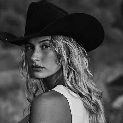 Hailey Baldwin