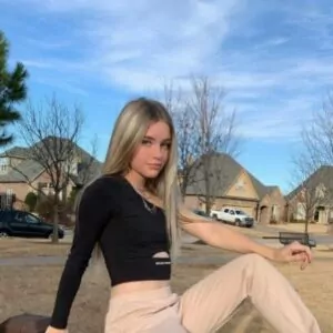 Naomiskyex