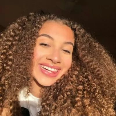 Alyssa Howard
