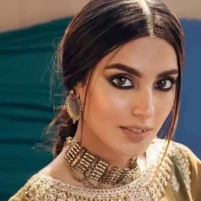 Iqra Aziz