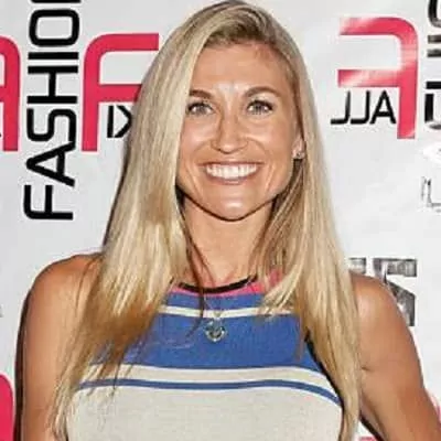 Lindsay Clubine