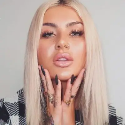 Jamie Genevieve