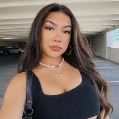 Marina Hokulani