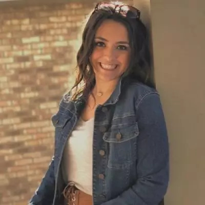 Mia Gillespie
